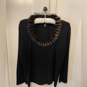 Theme faux fur collar sweater black